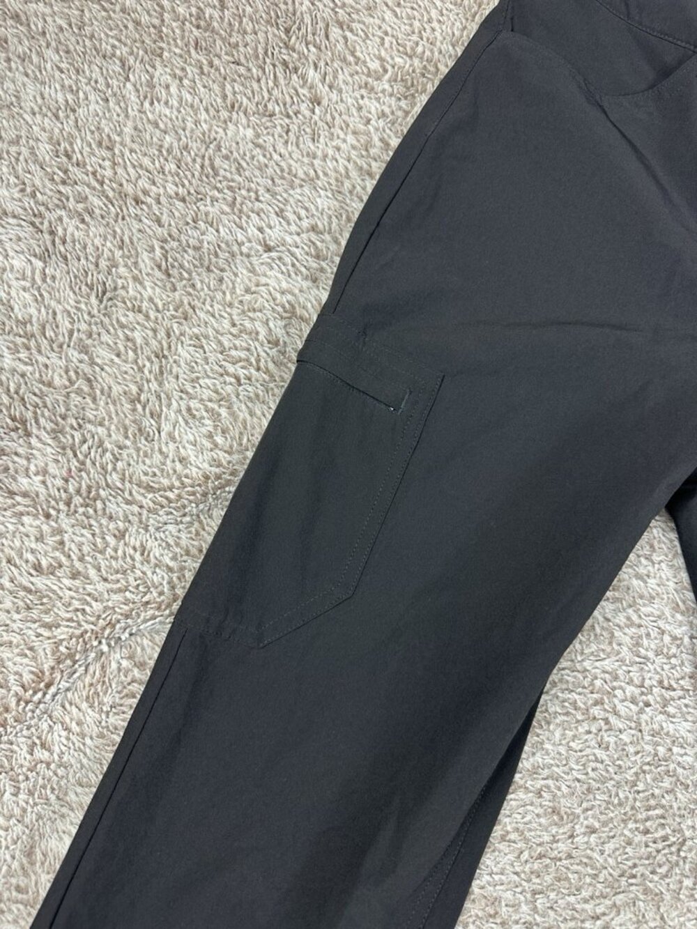 Patagonia Womens Size 6 Skyline Traveler Pants Black Hiking Ankle Zip STY55650 - Picture 8 of 16